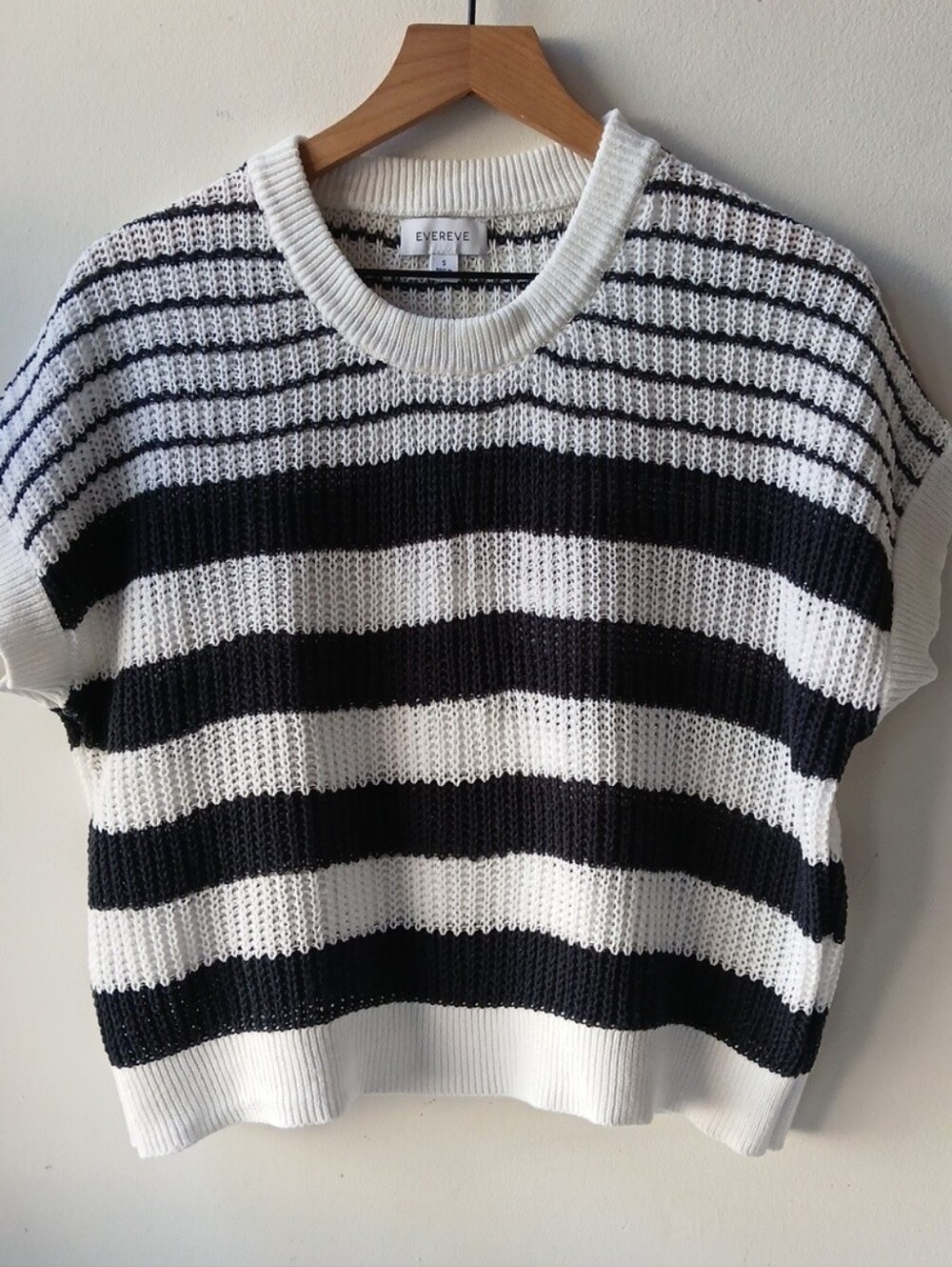 Evereve Short Sleeve Stripe Sweater Women's Small